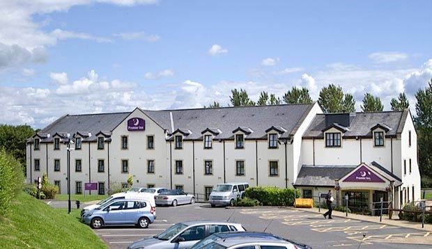 Premier Inn Glasgow Milngavie Esterno foto